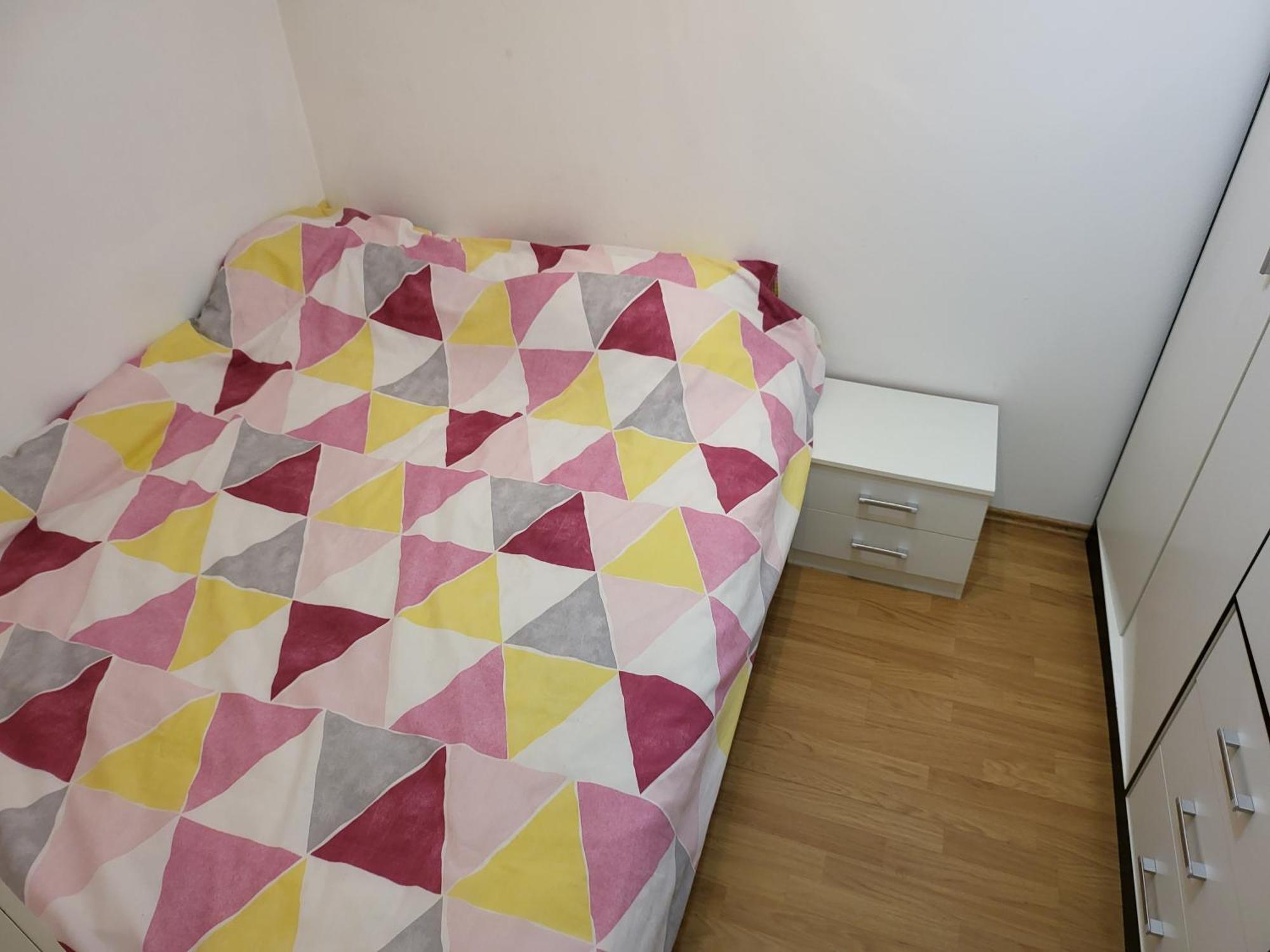Stan Na Dan Prnjavor, Gajba U Centru Apartamento Exterior foto