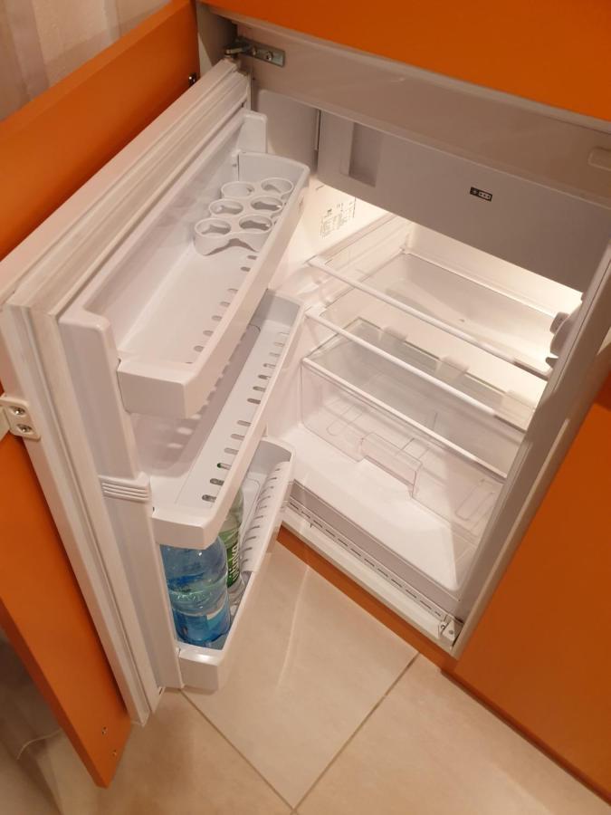 Stan Na Dan Prnjavor, Gajba U Centru Apartamento Exterior foto